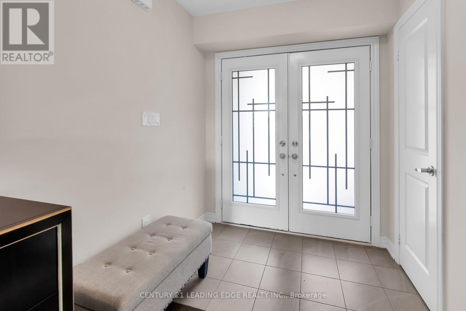 1362 Gull Crossing N, Pickering, Ontario  L1W 0B7 - Photo 13 - E12668956