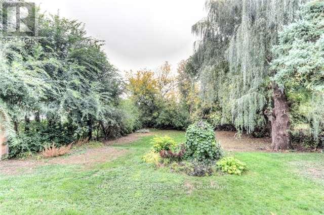 209 Central Park Boulevard N, Oshawa, Ontario  L1G 5Z1 - Photo 15 - E12669130