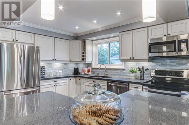 209 Central Park Boulevard N, Oshawa, Ontario  L1G 5Z1 - Photo 7 - E12669130