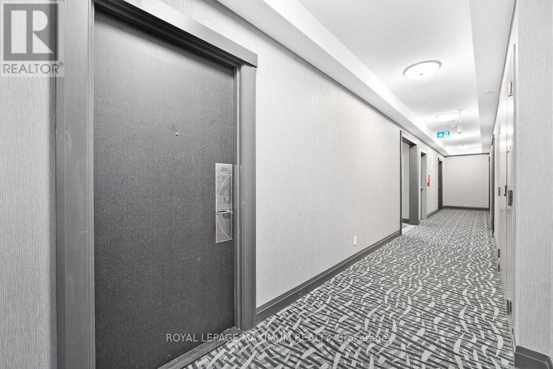 2112 - 3600 Highway 7 Road, Vaughan, Ontario  L4L 0G7 - Photo 10 - N12665350