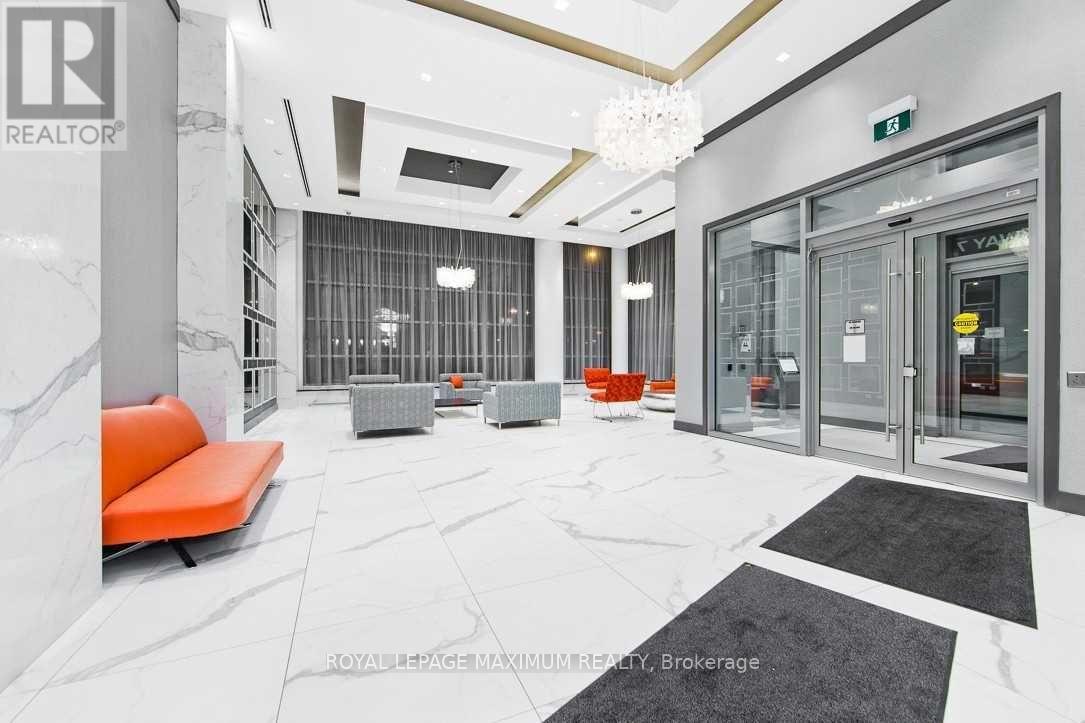 2112 - 3600 Highway 7 Road, Vaughan, Ontario  L4L 0G7 - Photo 11 - N12665350