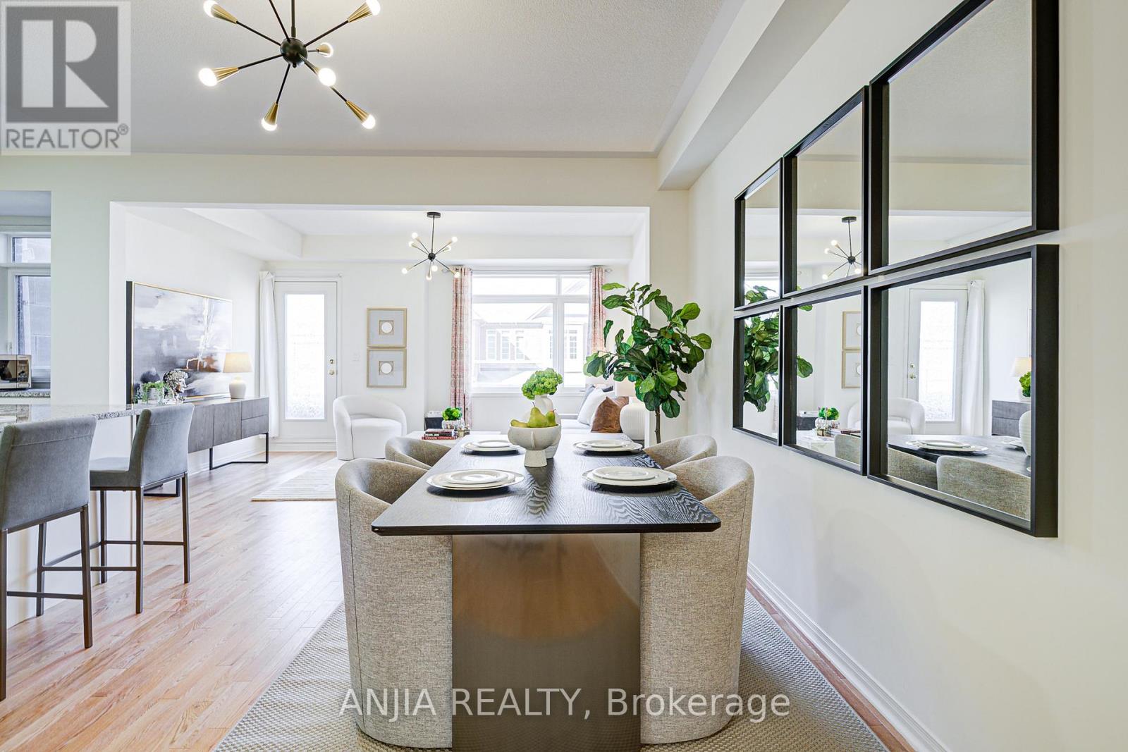 105 Ness Drive, Richmond Hill, Ontario  L4S 0K9 - Photo 12 - N12668942