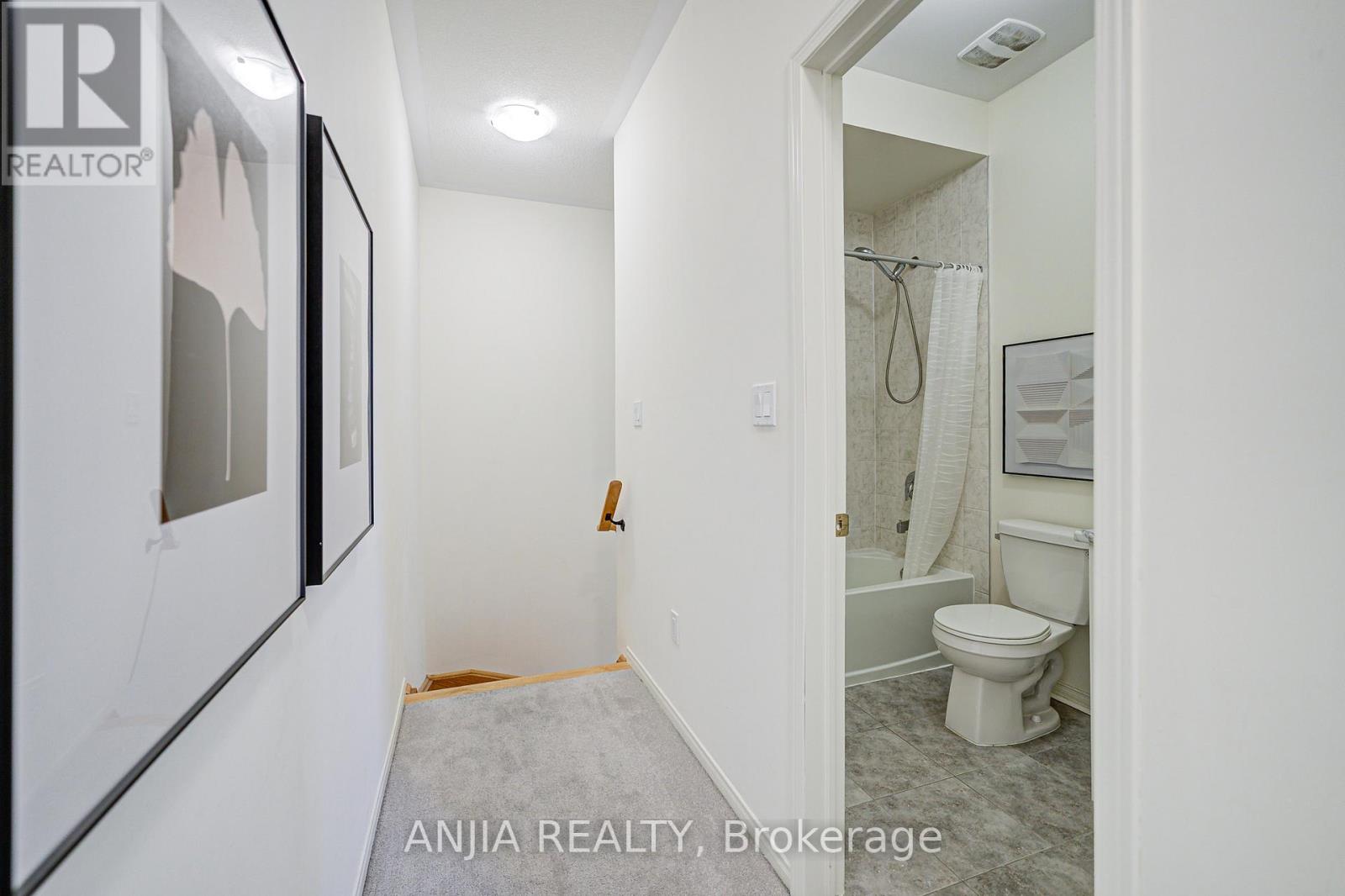 105 Ness Drive, Richmond Hill, Ontario  L4S 0K9 - Photo 28 - N12668942