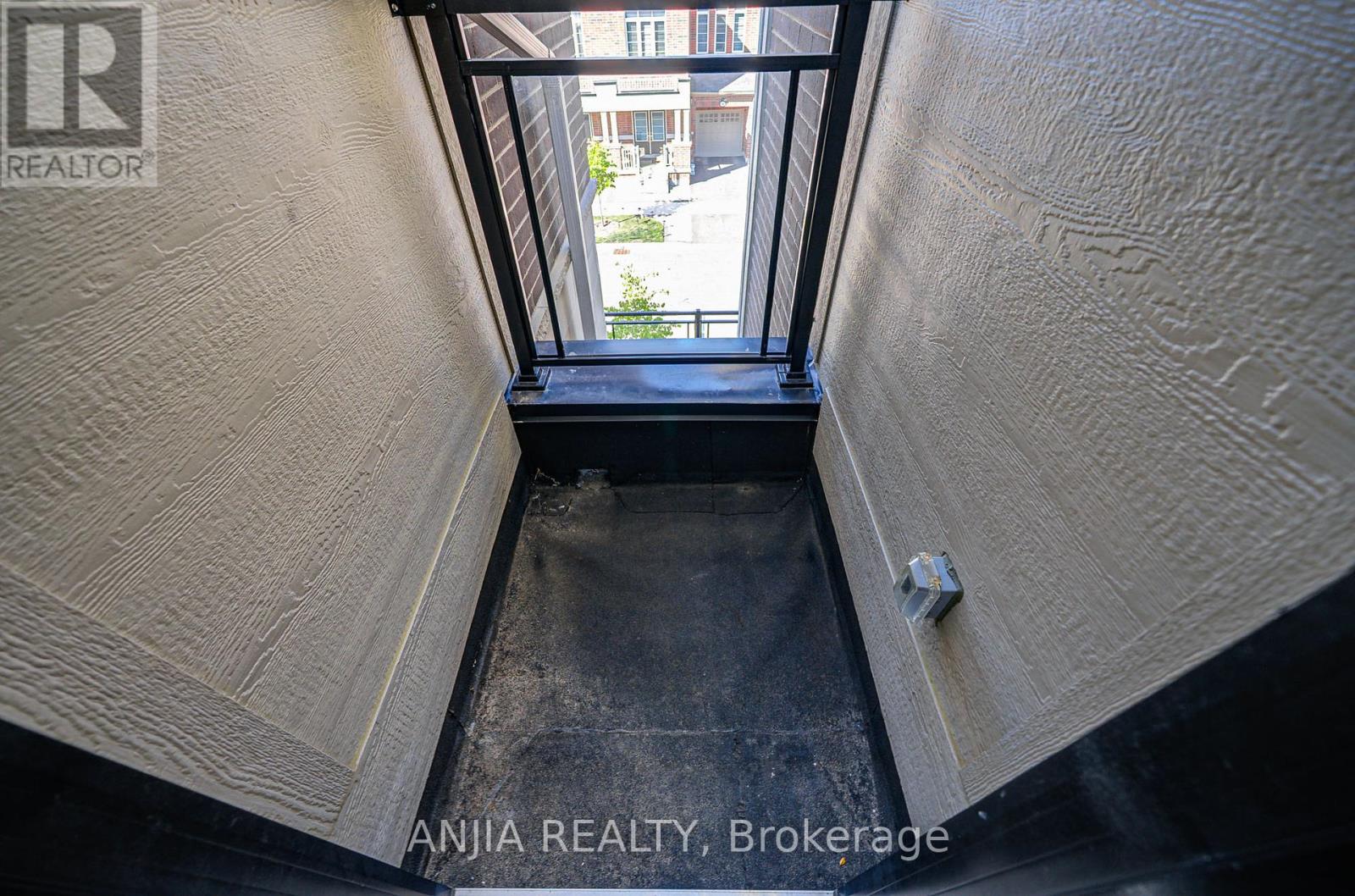 105 Ness Drive, Richmond Hill, Ontario  L4S 0K9 - Photo 49 - N12668942