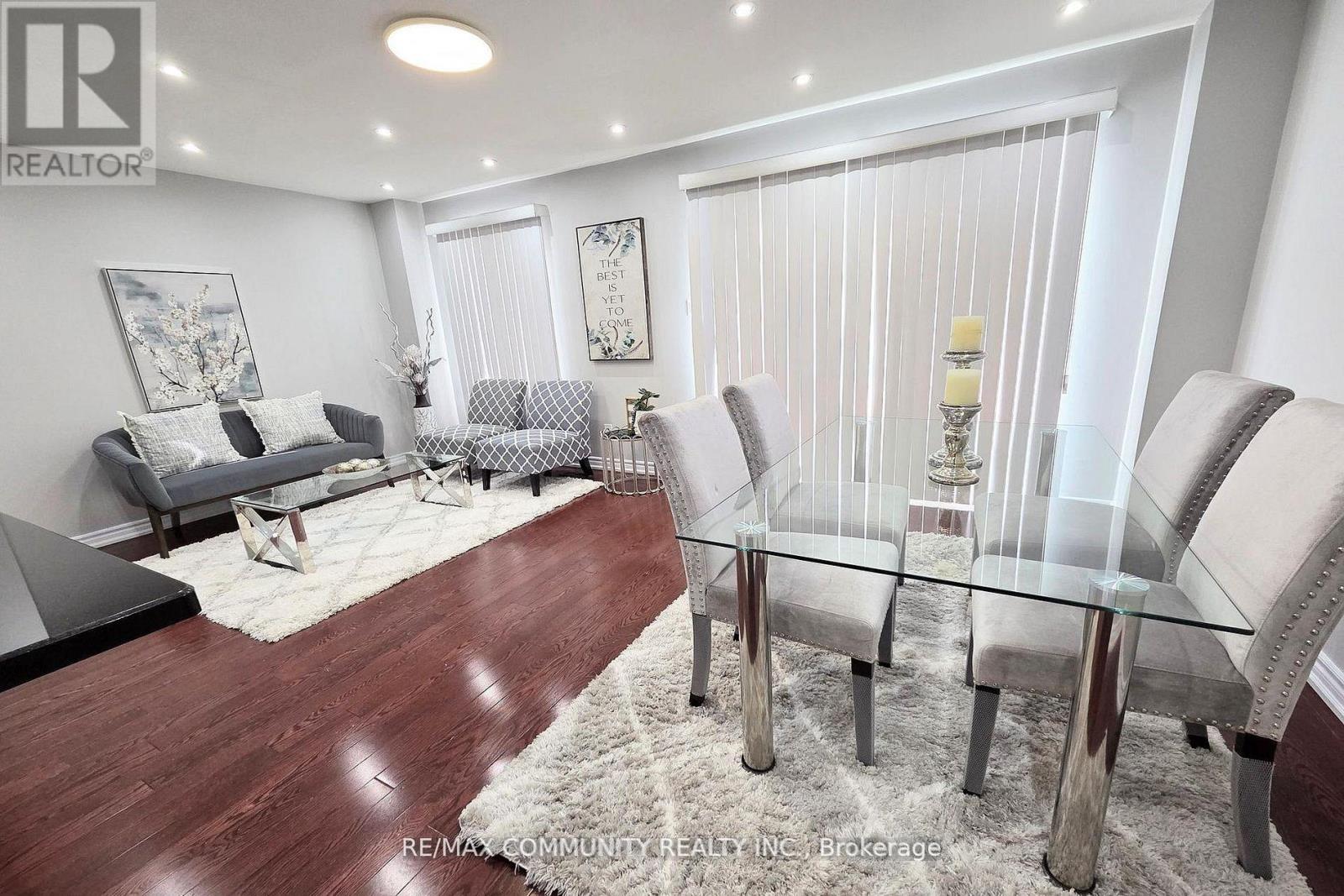 31 Stather Crescent, Markham, Ontario  L3S 1C9 - Photo 10 - N12669004