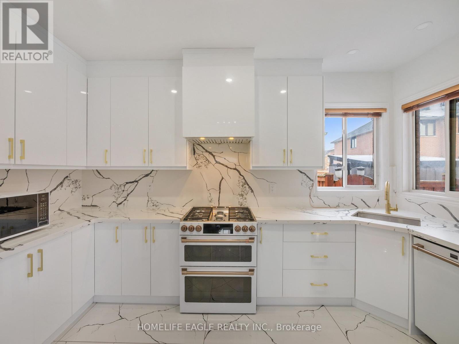 85 Lio Avenue, Vaughan, Ontario  L4H 1R9 - Photo 10 - N12669072