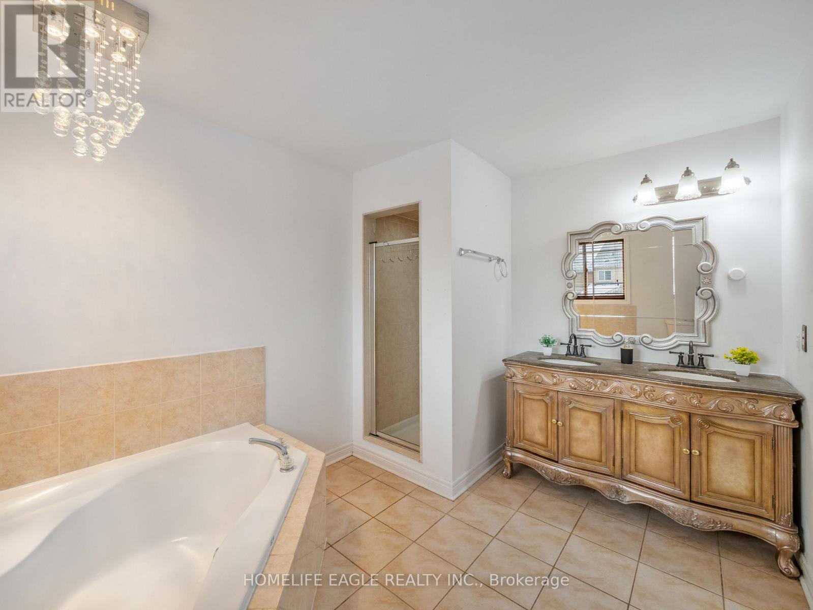 85 Lio Avenue, Vaughan, Ontario  L4H 1R9 - Photo 18 - N12669072