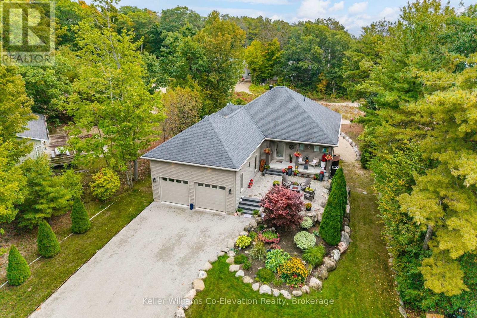 15 Rue De Parc, Tiny, Ontario  L9M 0H4 - Photo 2 - S12428783