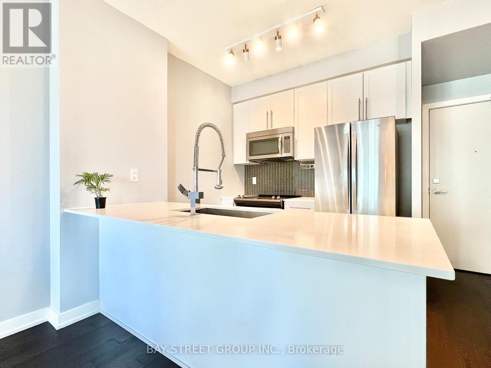 3103 - 4011 Brickstone Mews, Mississauga, Ontario L5B 0J7 - Photo 14 - W12666446