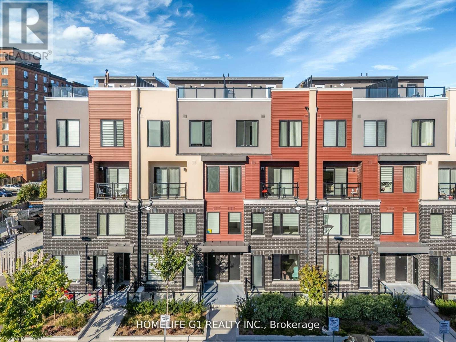 5 - 3429 Ridgeway Drive, Mississauga, Ontario  L5L 0B9 - Photo 1 - W12668950