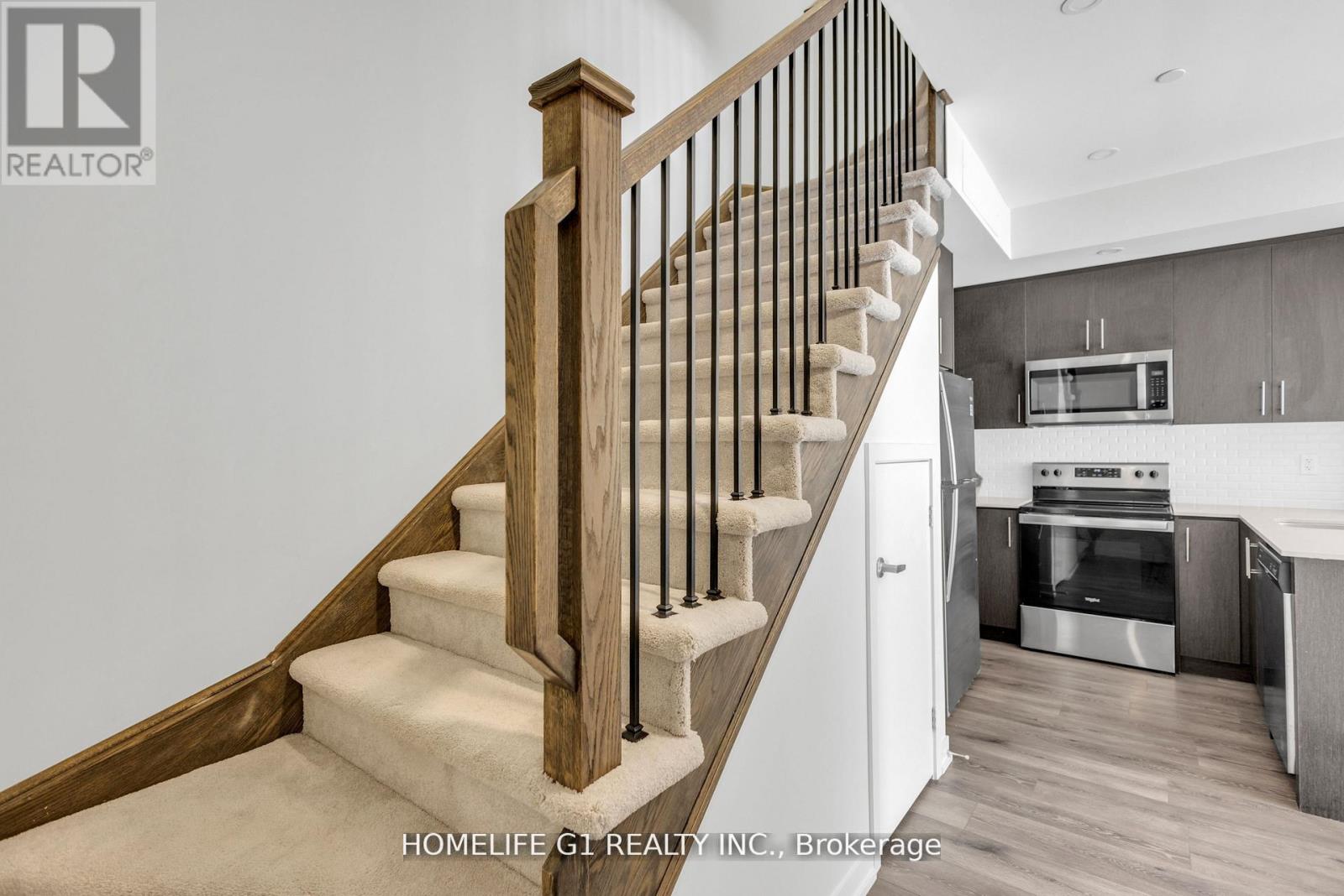 5 - 3429 Ridgeway Drive, Mississauga, Ontario  L5L 0B9 - Photo 9 - W12668950