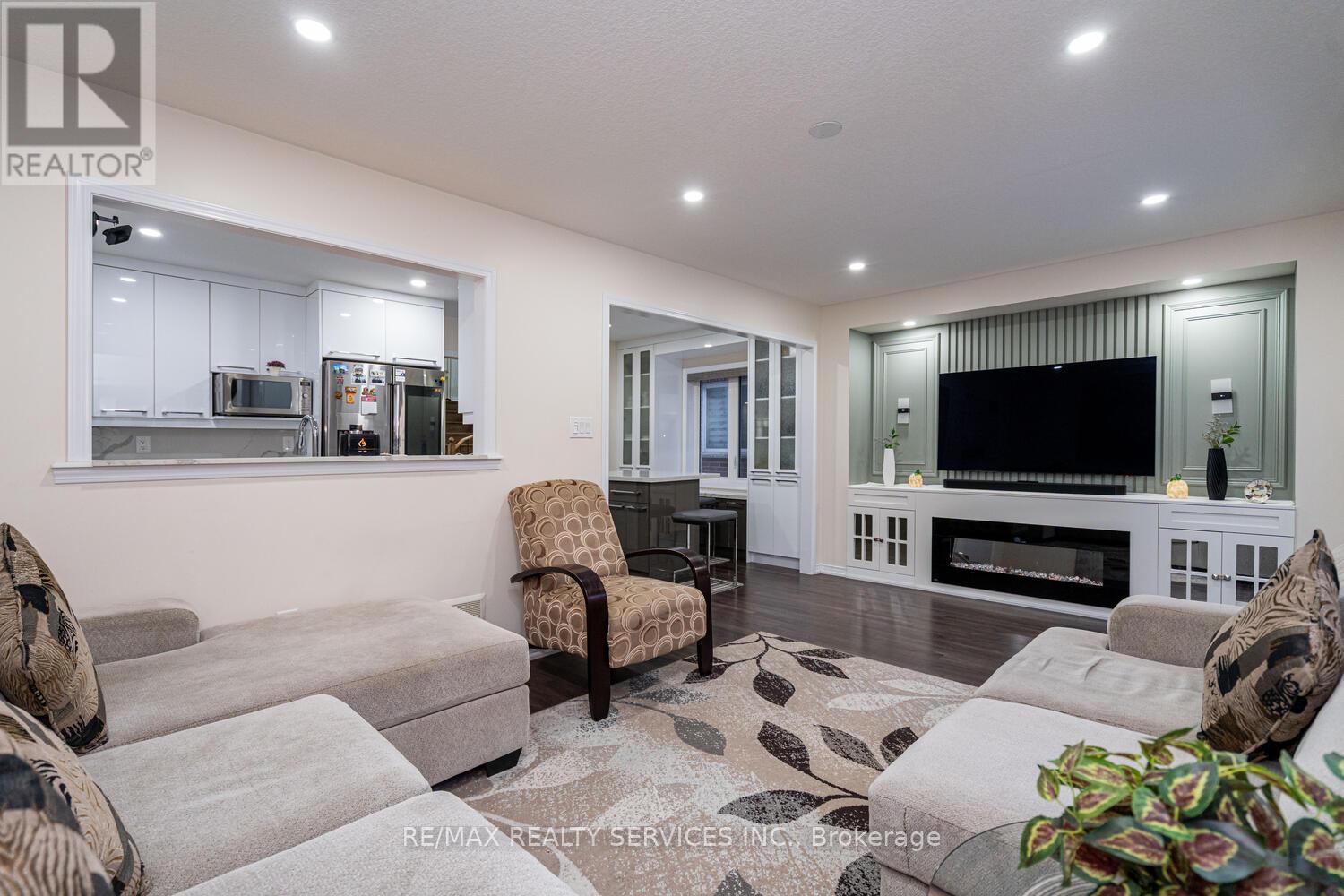 11 Hoover Road, Brampton, Ontario  L7A 4L2 - Photo 20 - W12668978