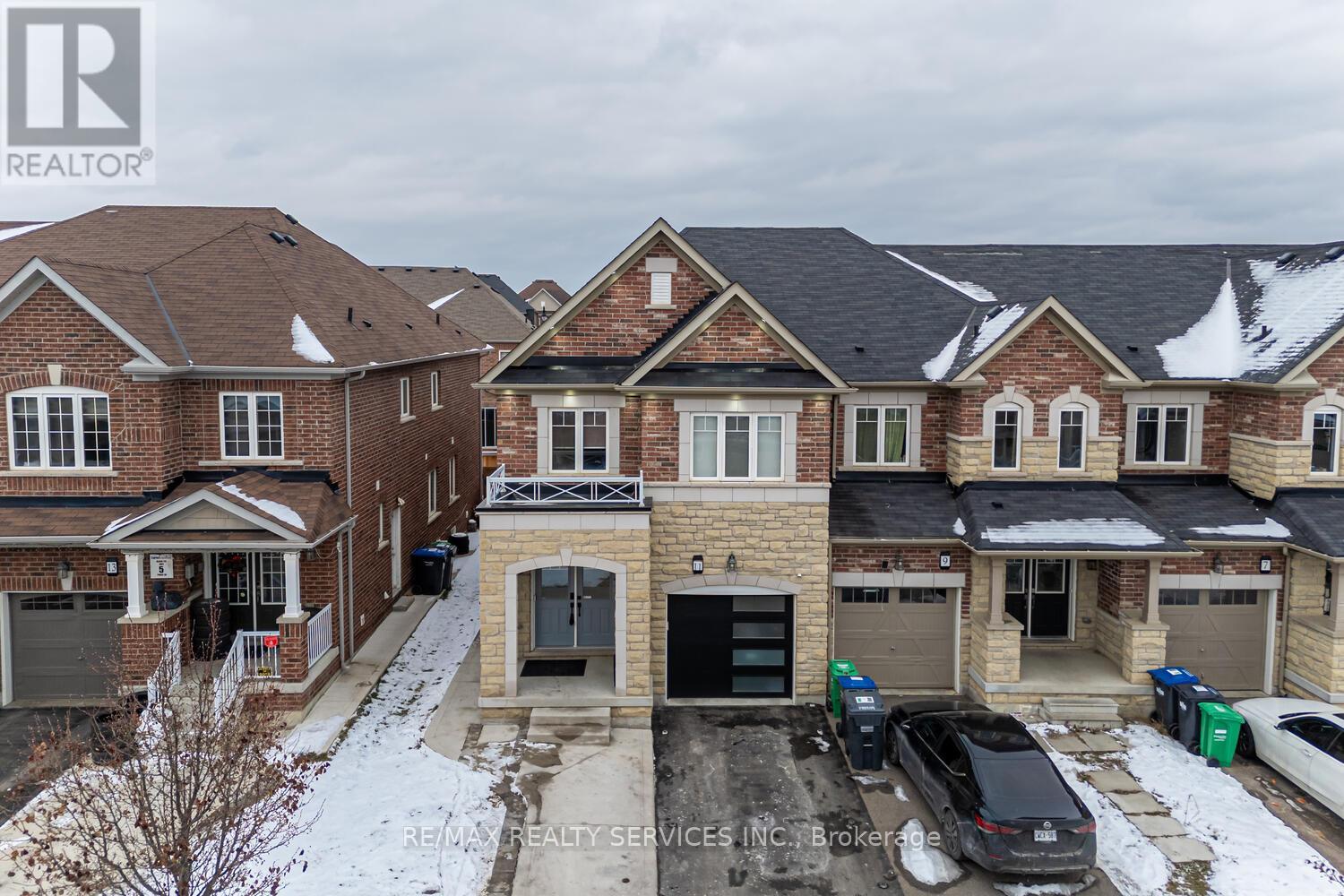 11 Hoover Road, Brampton, Ontario  L7A 4L2 - Photo 47 - W12668978