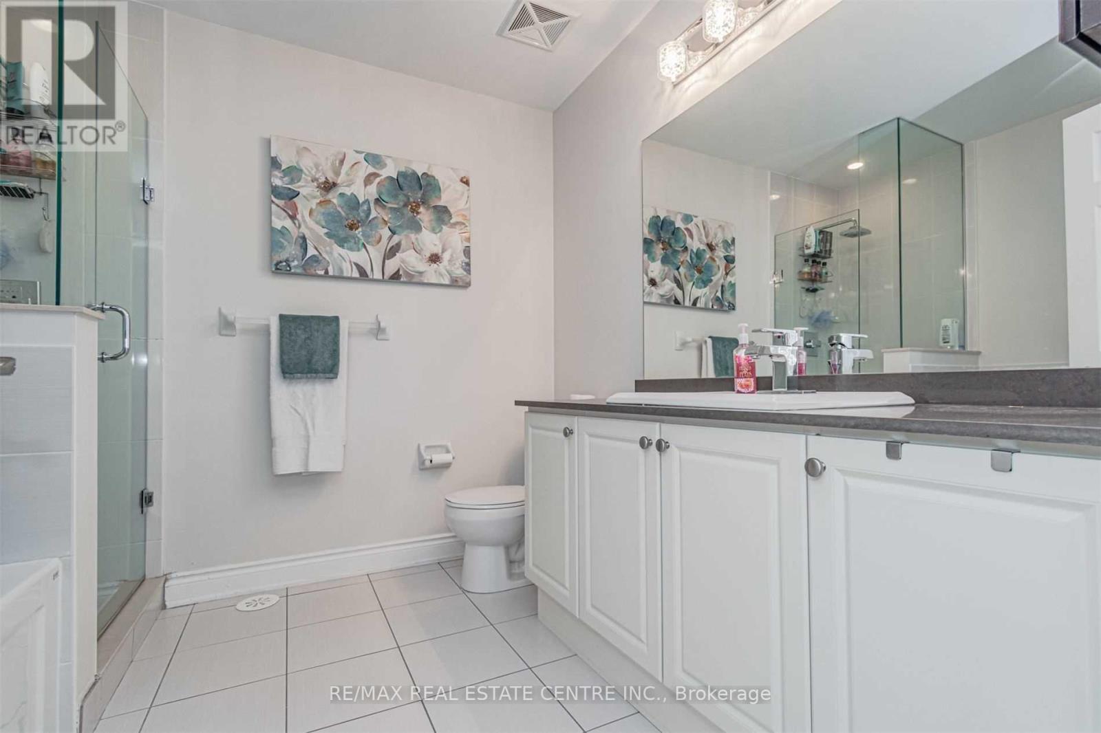 30 - 2460 Prince Michael Drive, Oakville, Ontario  L6H 0G8 - Photo 13 - W12668992