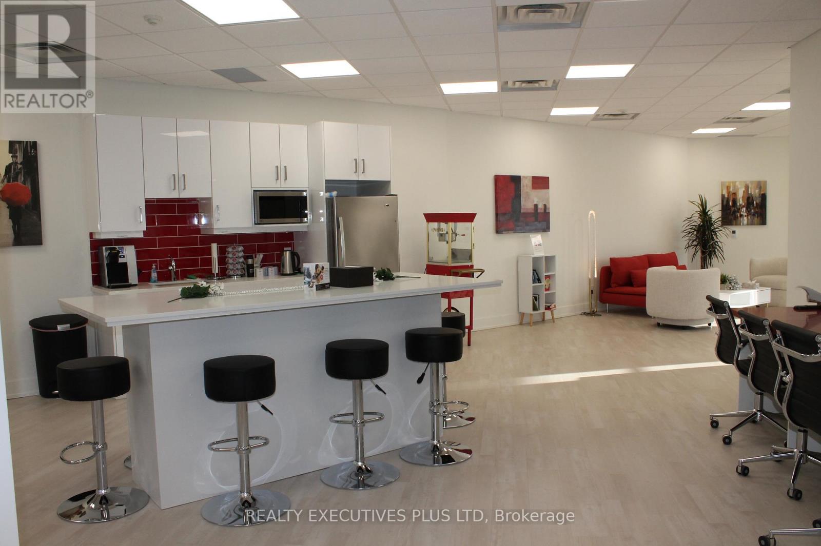 103 - 5700 Cancross Court, Mississauga, Ontario  L5R 3E9 - Photo 18 - W12669040