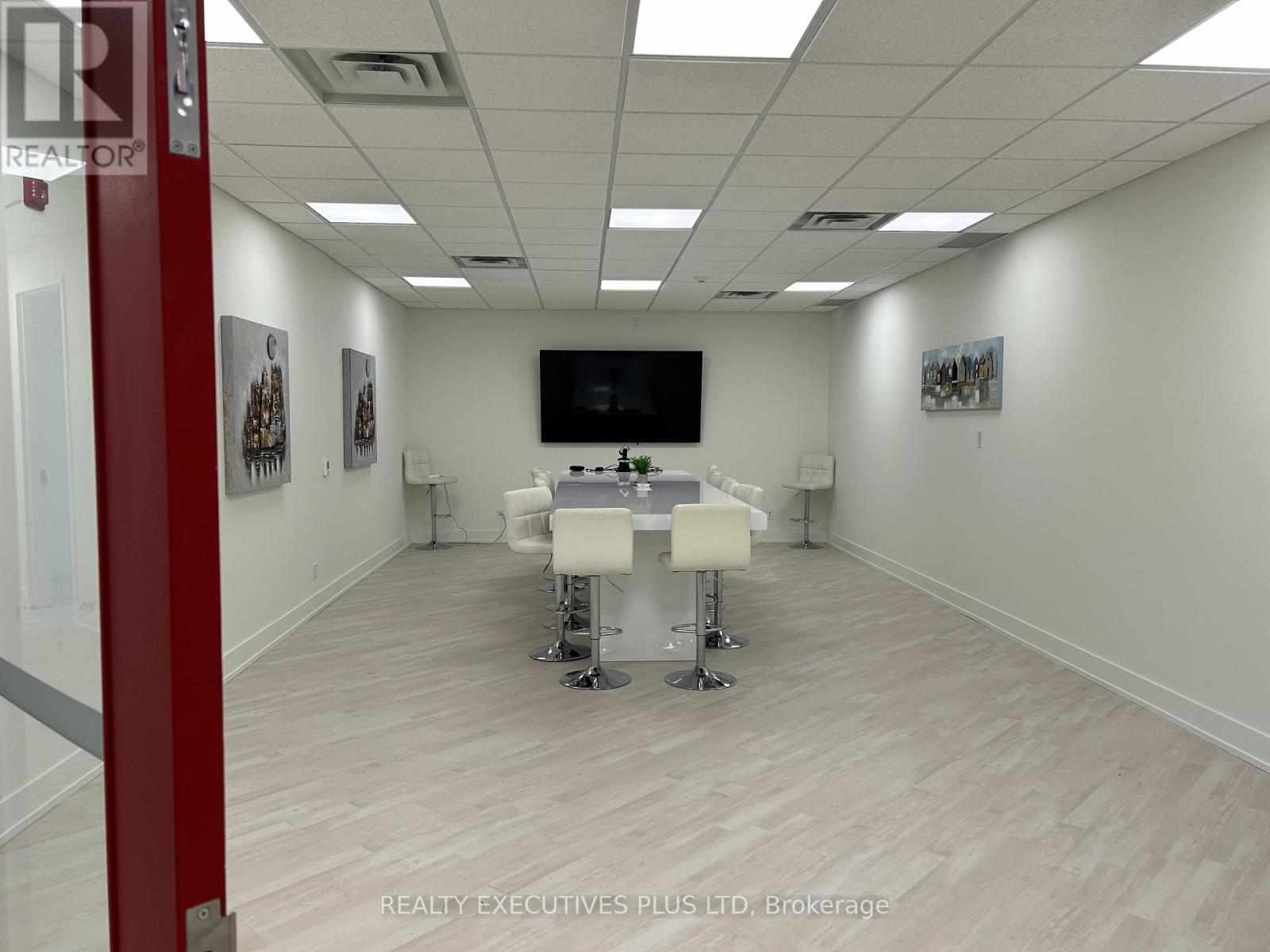 103 - 5700 Cancross Court, Mississauga, Ontario  L5R 3E9 - Photo 24 - W12669040