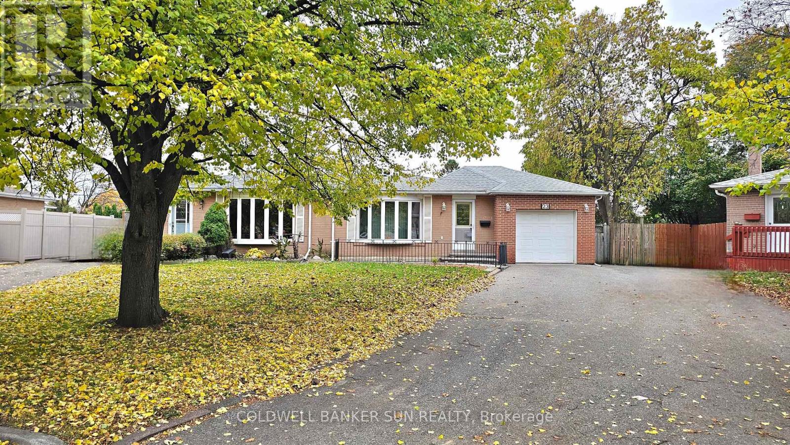 23 BROOKDALE CRESCENT, Brampton, Ontario