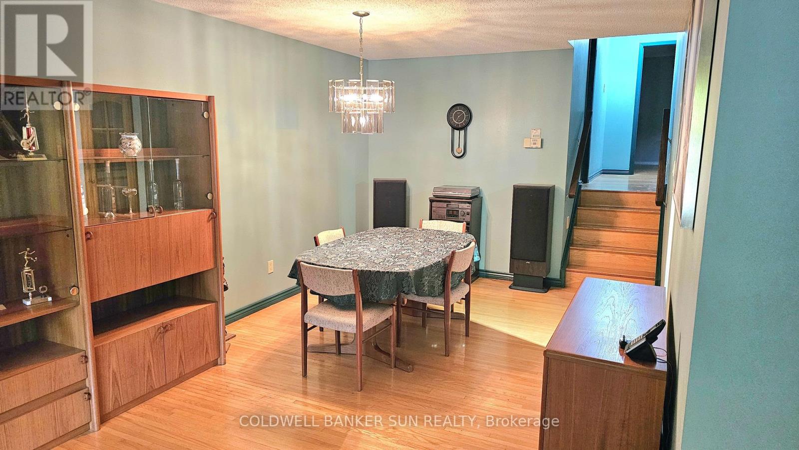 23 Brookdale Crescent, Brampton, Ontario  L6T 1M8 - Photo 8 - W12669060