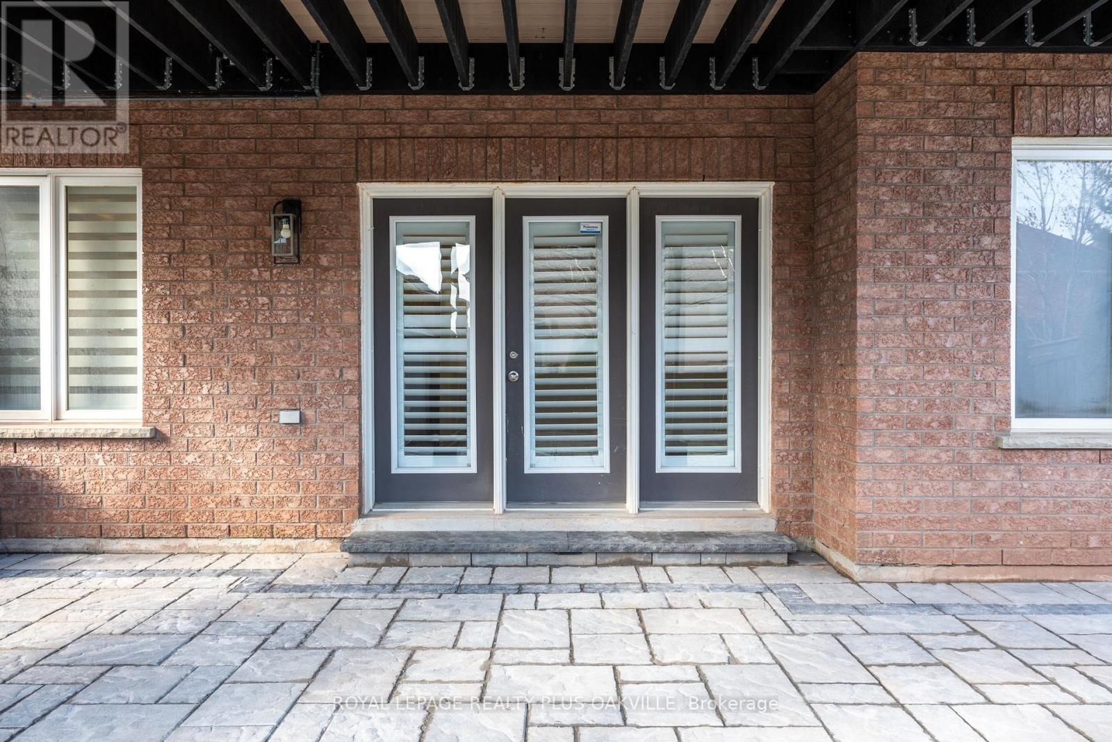 A - 2339 Awenda Drive, Oakville, Ontario  L6H 7J7 - Photo 24 - W12669074