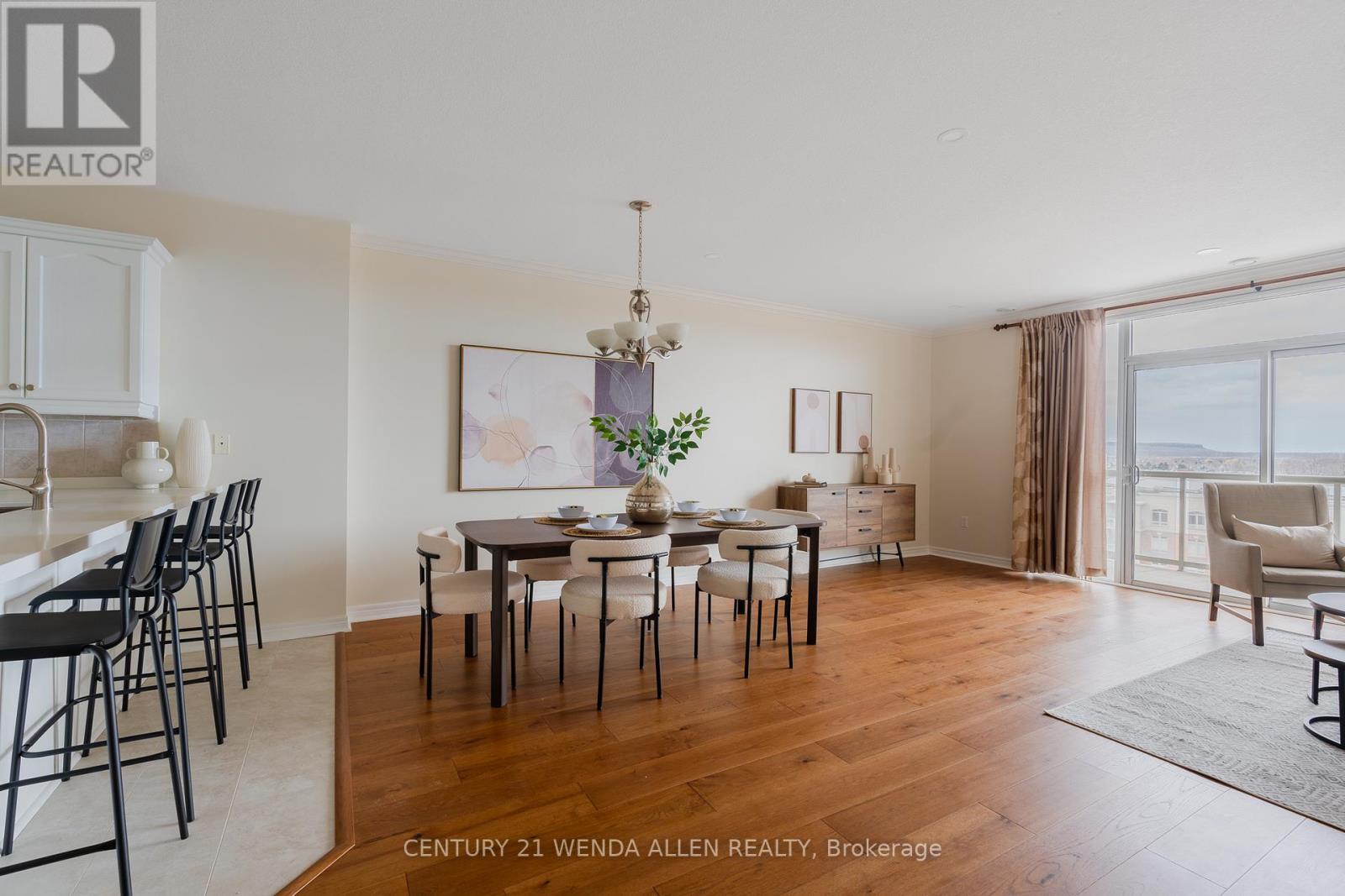 909 - 1998 Ironstone Drive, Burlington, Ontario  L7L 7P7 - Photo 13 - W12669078