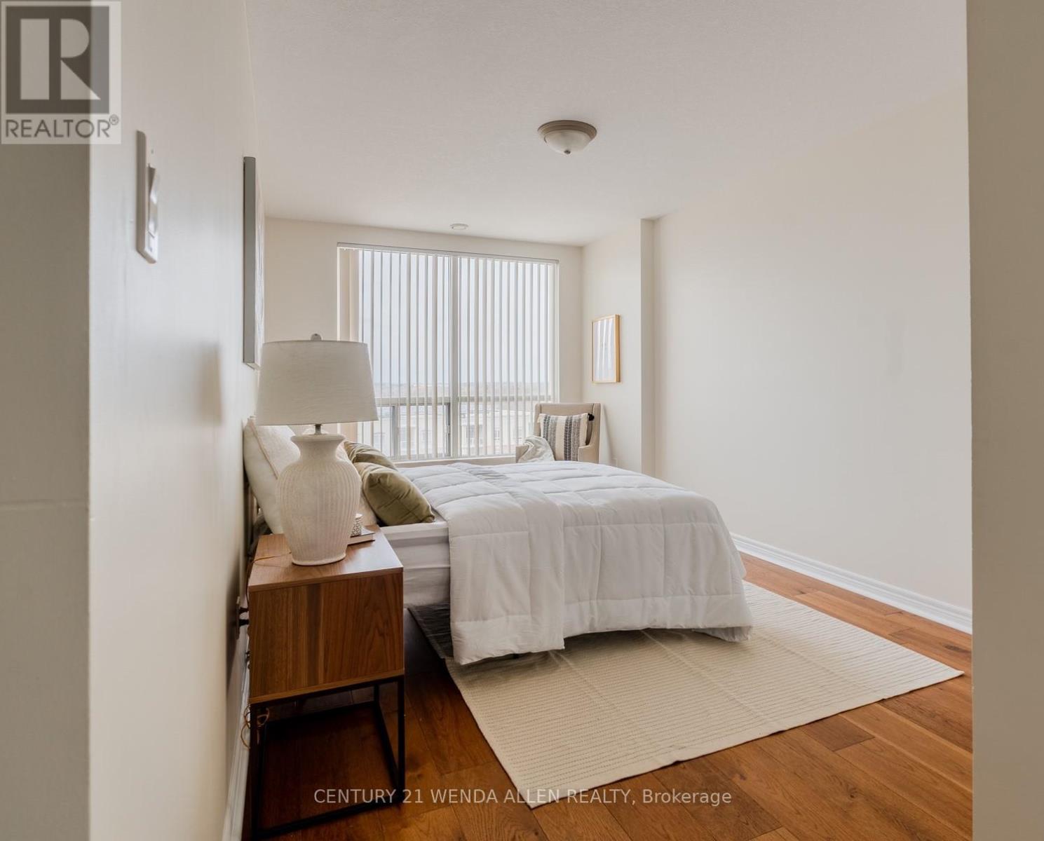 909 - 1998 Ironstone Drive, Burlington, Ontario  L7L 7P7 - Photo 25 - W12669078