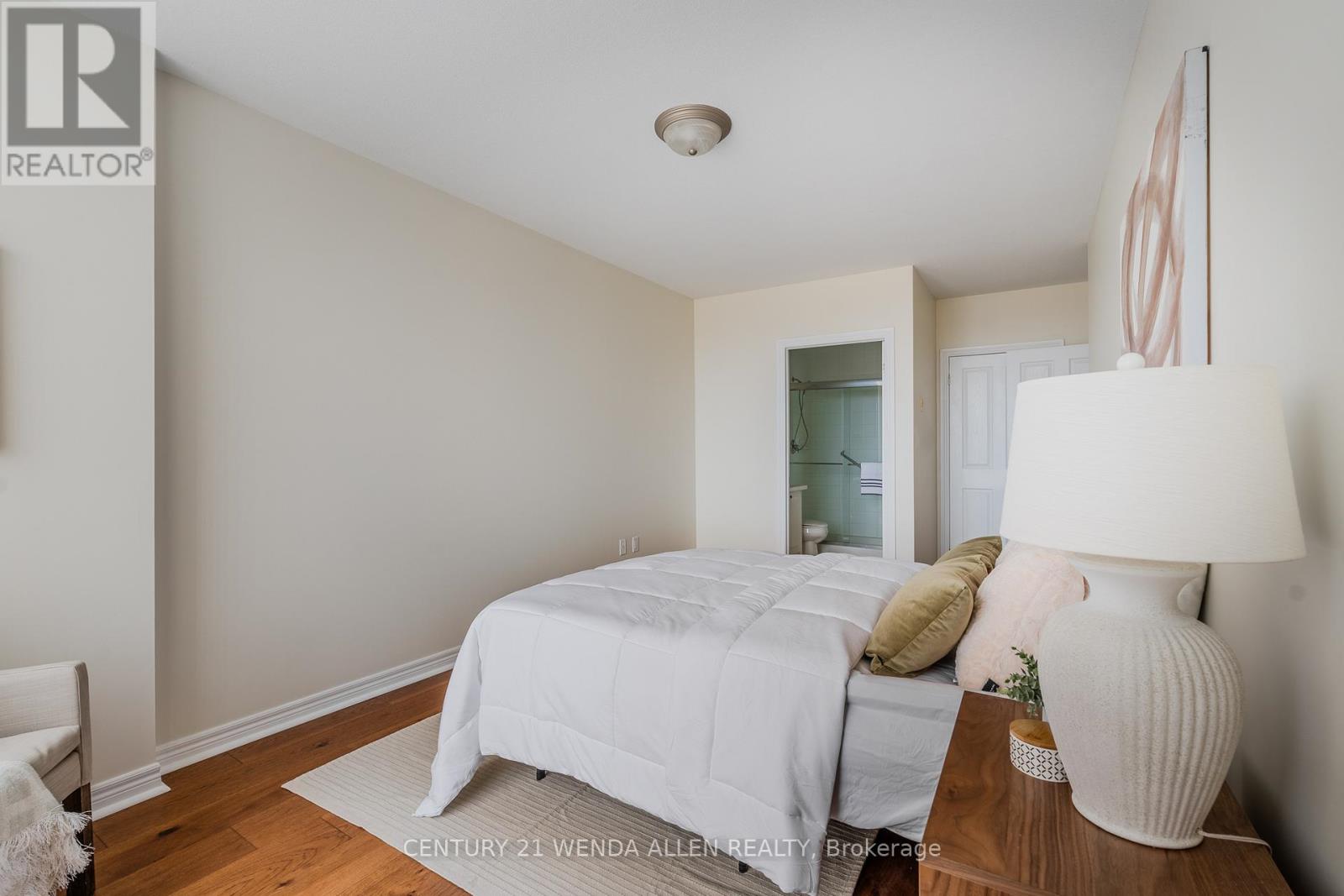 909 - 1998 Ironstone Drive, Burlington, Ontario  L7L 7P7 - Photo 27 - W12669078