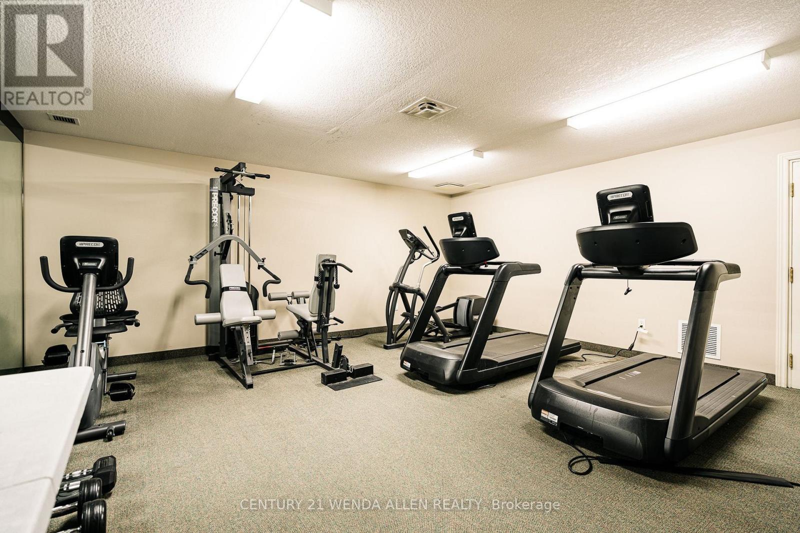 909 - 1998 Ironstone Drive, Burlington, Ontario  L7L 7P7 - Photo 46 - W12669078