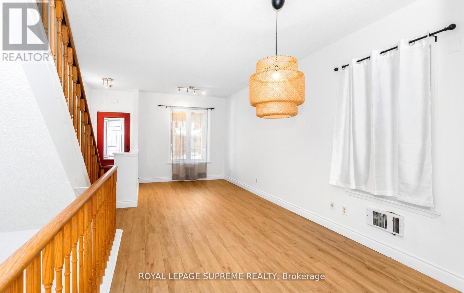 13 Royal Street, Toronto, Ontario  M6N 3Z3 - Photo 4 - W12669082