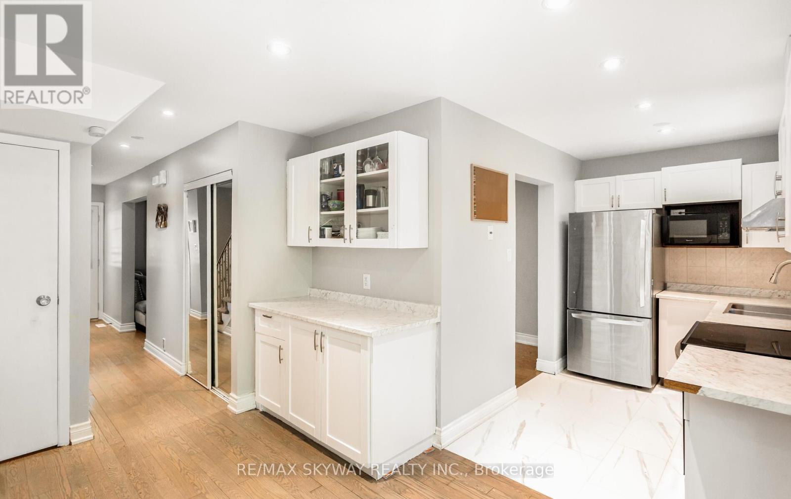 57 Jefferson Road, Brampton, Ontario  L6S 1W7 - Photo 19 - W12669102