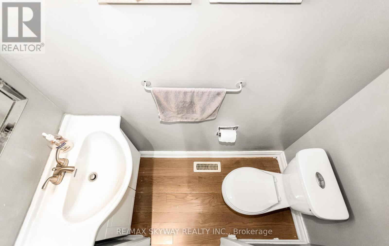 57 Jefferson Road, Brampton, Ontario  L6S 1W7 - Photo 21 - W12669102