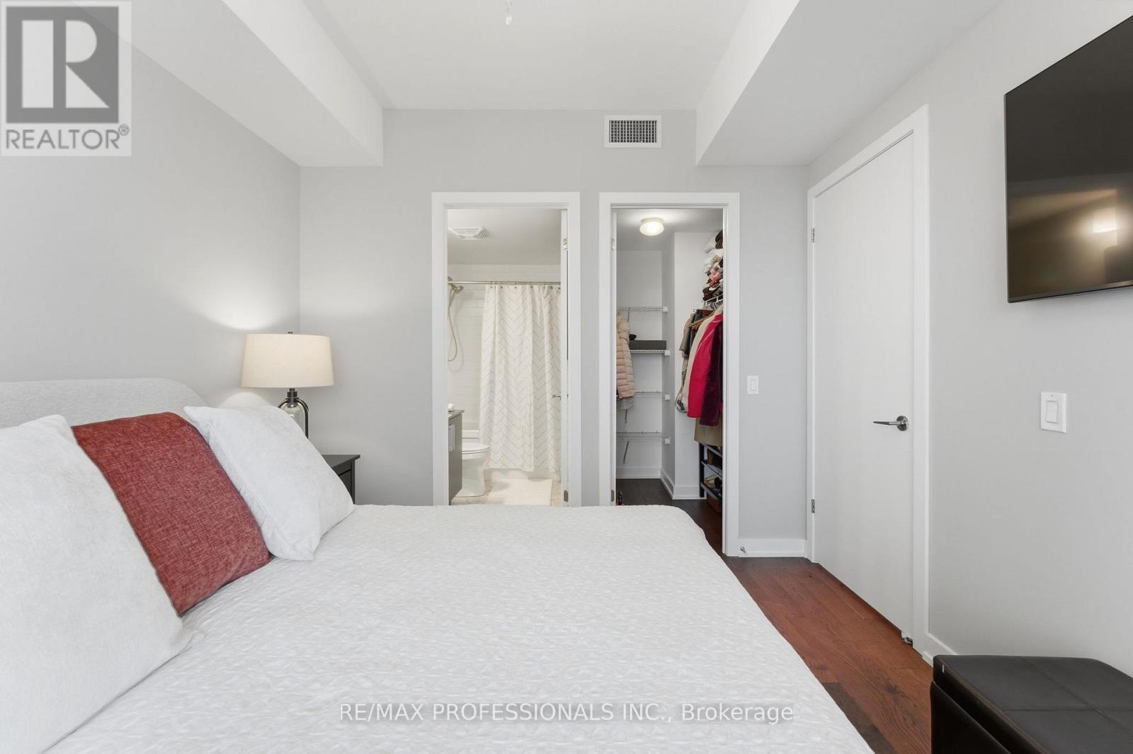 4003 - 2212 Lake Shore Boulevard W, Toronto, Ontario  M8V 0C2 - Photo 27 - W12669104