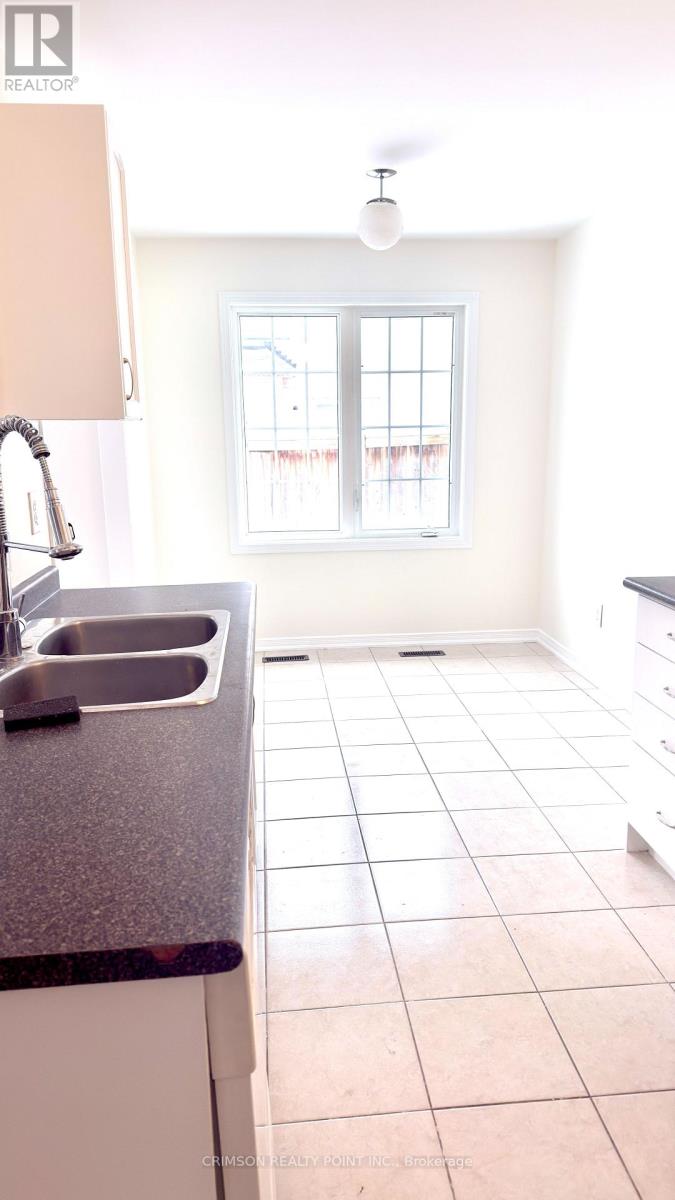 1381 Brandon Terrace, Milton, Ontario  L9T 7R4 - Photo 6 - W12669148