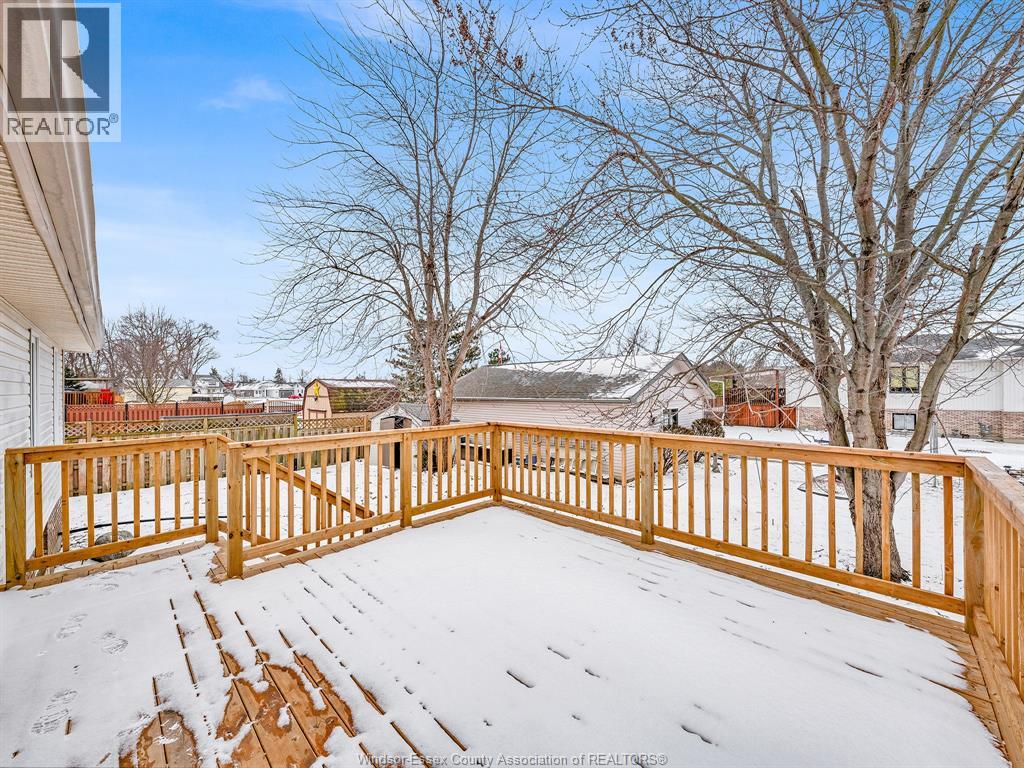 22 Golfway Drive, Essex, Ontario  N8M 3E3 - Photo 29 - 26000369