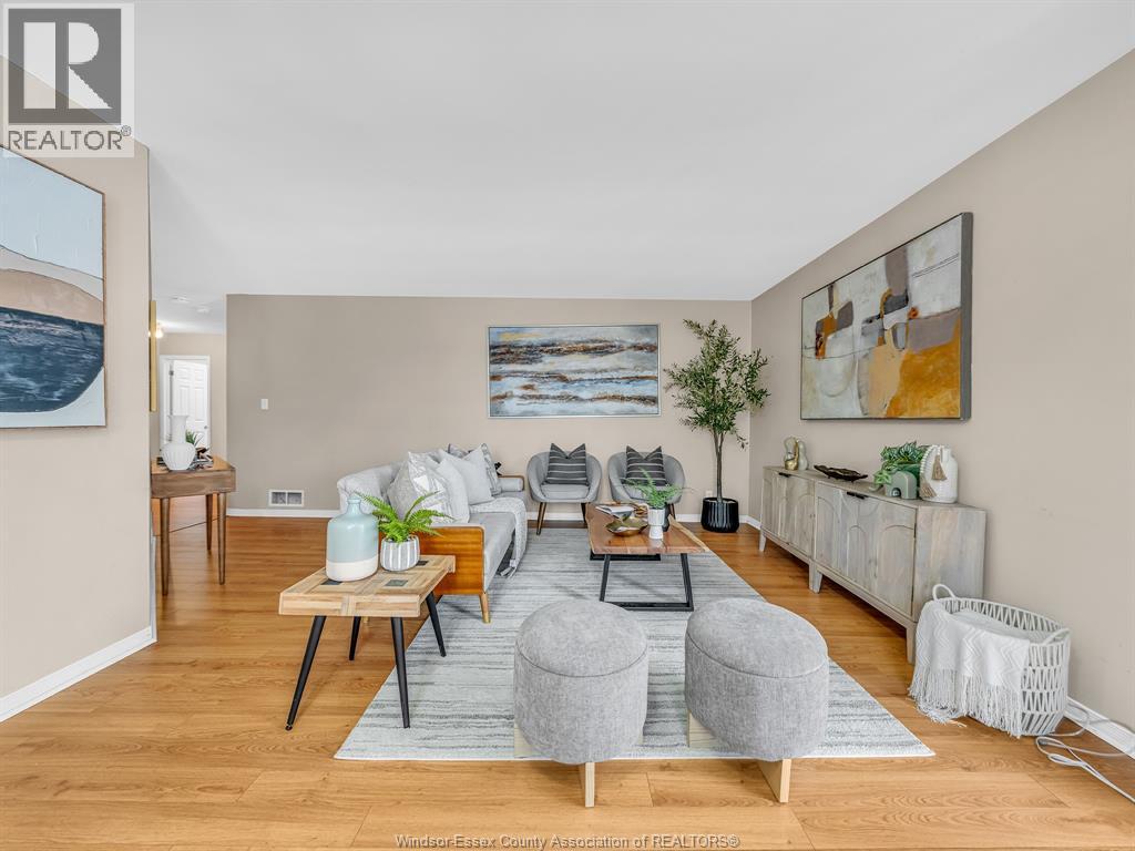 22 Golfway Drive, Essex, Ontario  N8M 3E3 - Photo 6 - 26000369