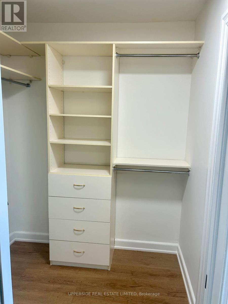 19 Palm Drive, Toronto, Ontario  M3H 2B5 - Photo 13 - C12527202