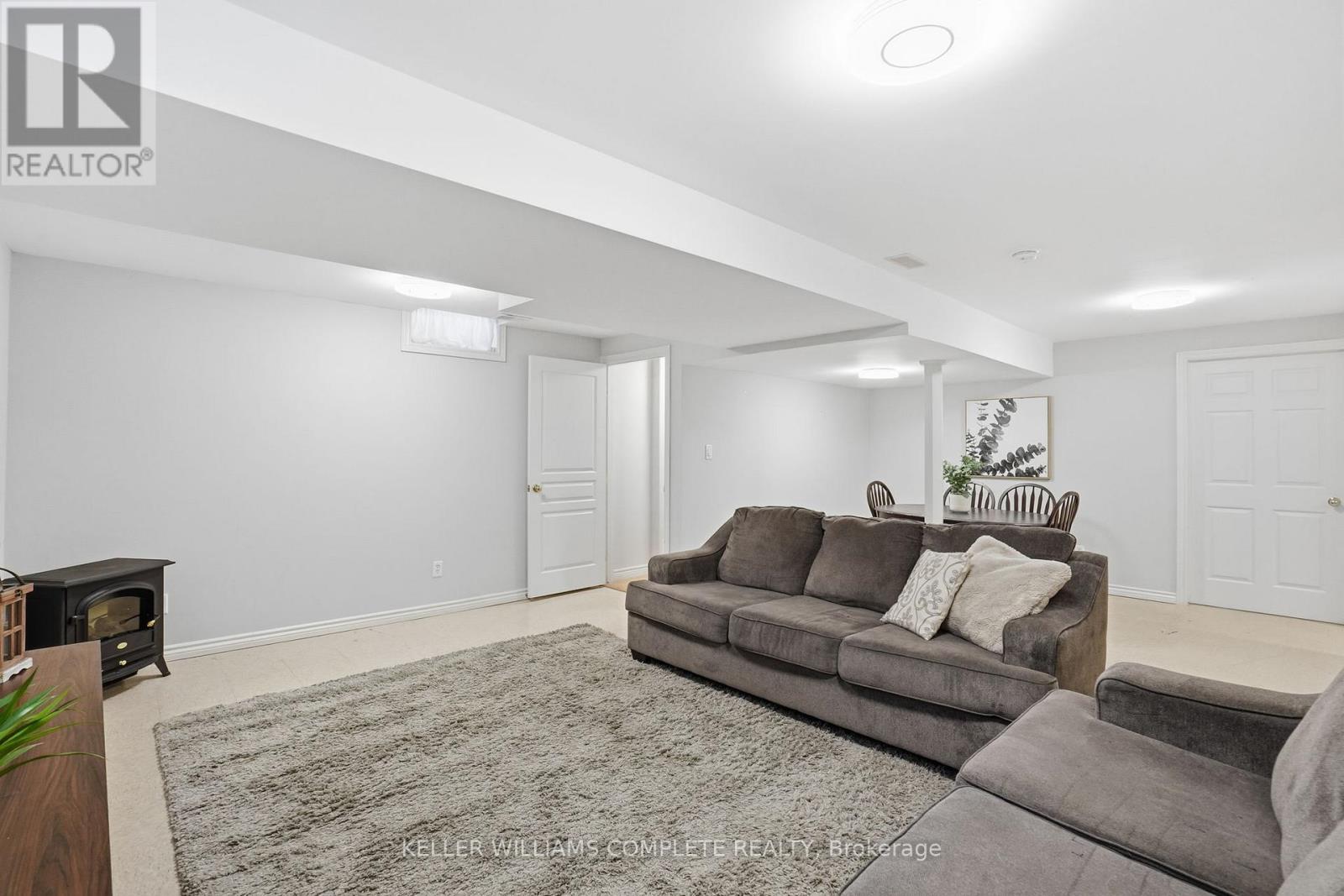 144 Sumner Crescent, Grimsby, Ontario  L3M 0B4 - Photo 23 - X12668940