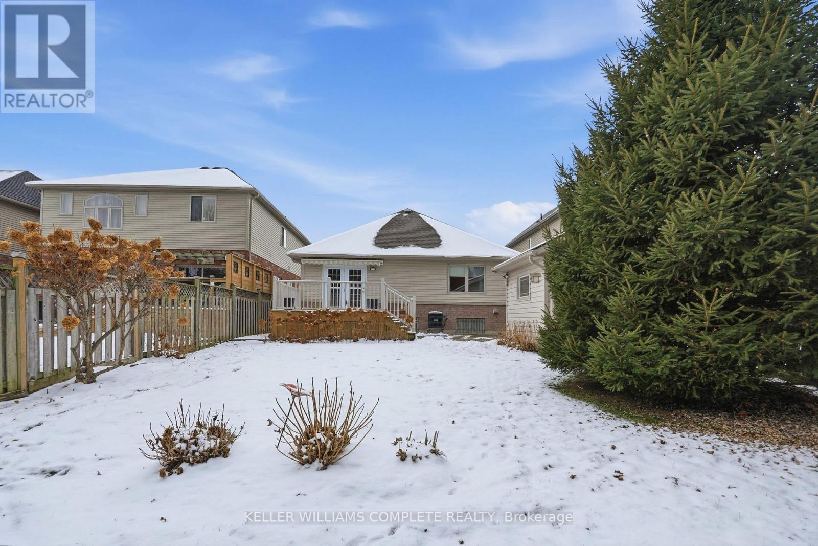 144 Sumner Crescent, Grimsby, Ontario  L3M 0B4 - Photo 32 - X12668940