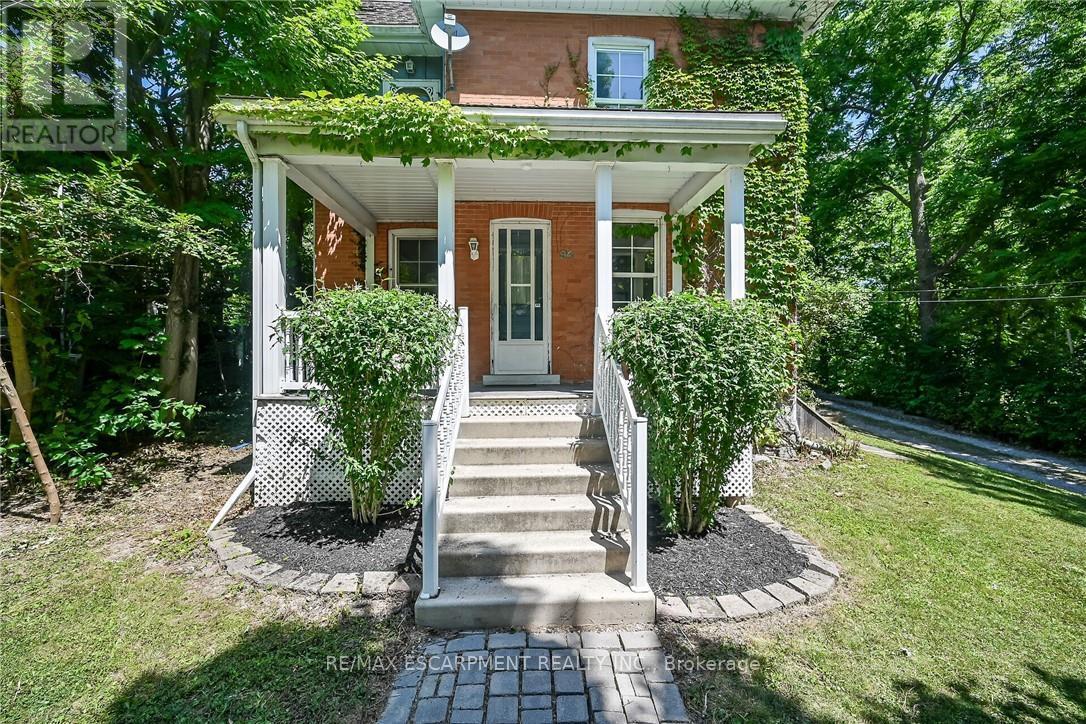 94 Sutherland Street W, Haldimand, Ontario  N3W 1B4 - Photo 47 - X12668954