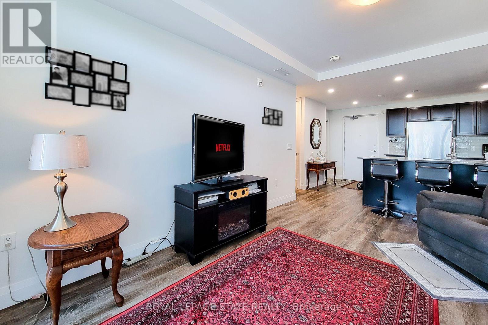 313 - 1 Redfern Avenue, Hamilton, Ontario  L9C 7S6 - Photo 18 - X12668990