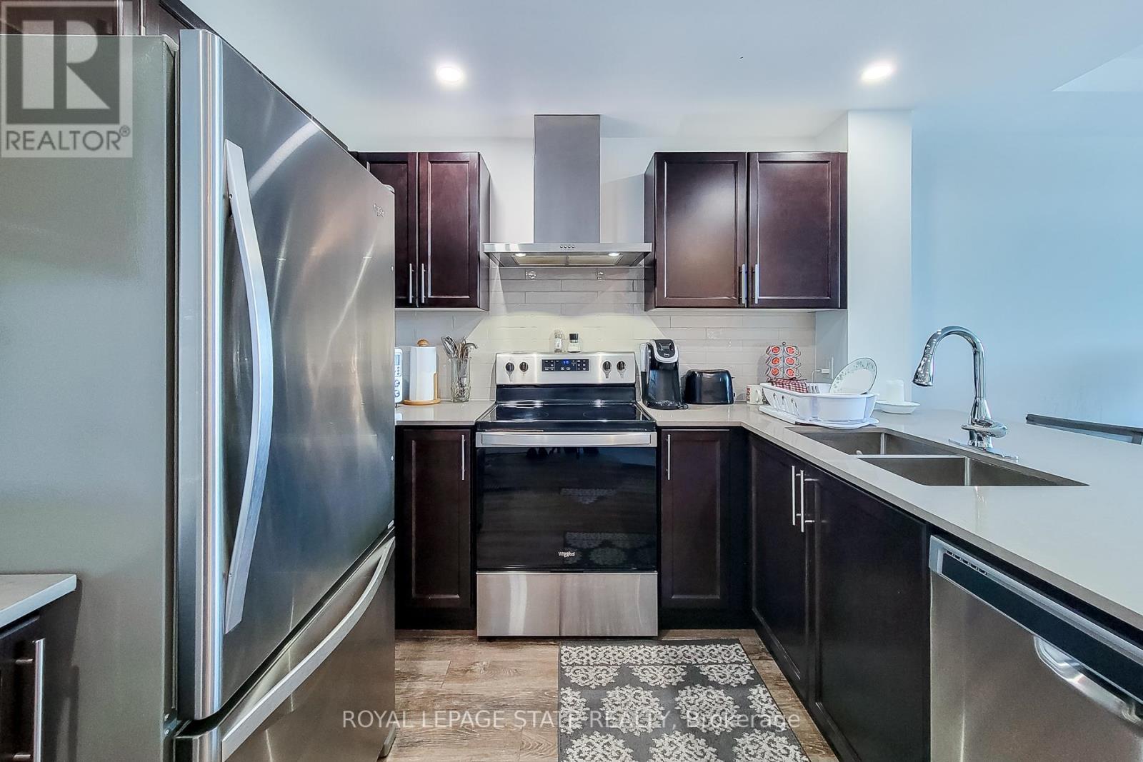 313 - 1 Redfern Avenue, Hamilton, Ontario  L9C 7S6 - Photo 21 - X12668990