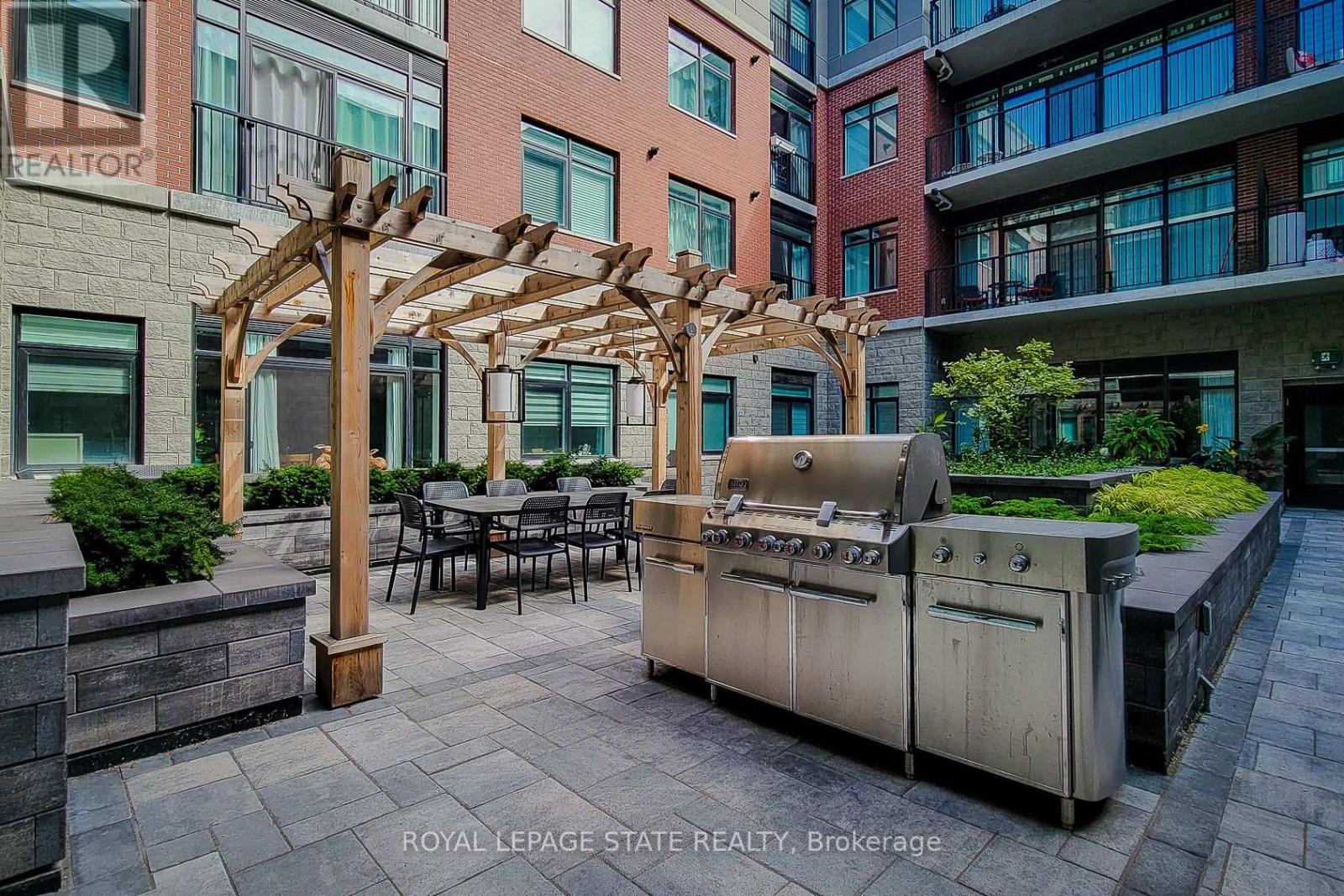 313 - 1 Redfern Avenue, Hamilton, Ontario  L9C 7S6 - Photo 30 - X12668990