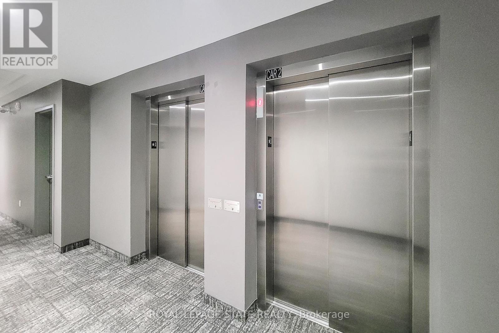 313 - 1 Redfern Avenue, Hamilton, Ontario  L9C 7S6 - Photo 8 - X12668990