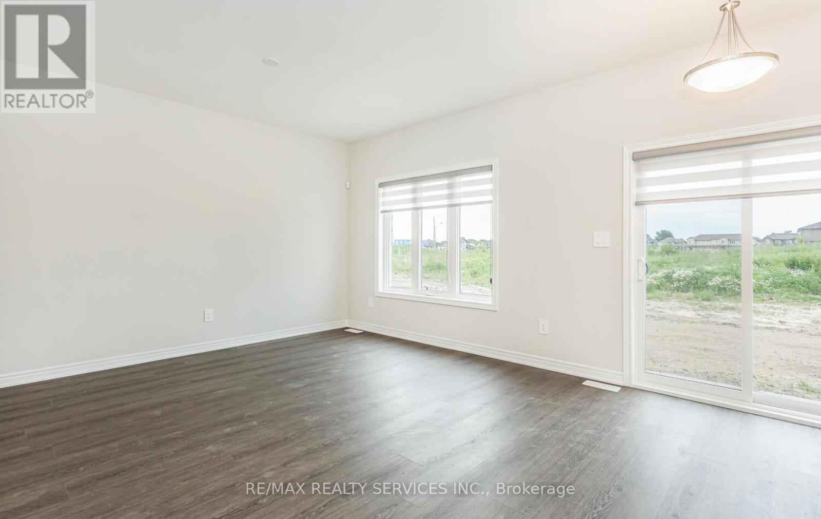 83 Sycamore Street, Welland, Ontario  L3B 5N8 - Photo 11 - X12669020