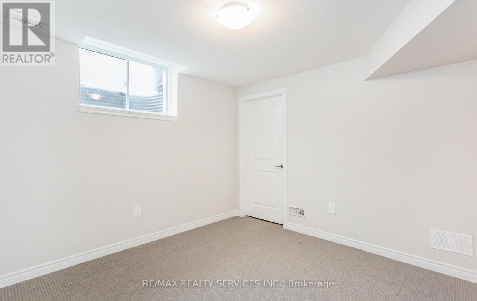 83 Sycamore Street, Welland, Ontario  L3B 5N8 - Photo 34 - X12669020