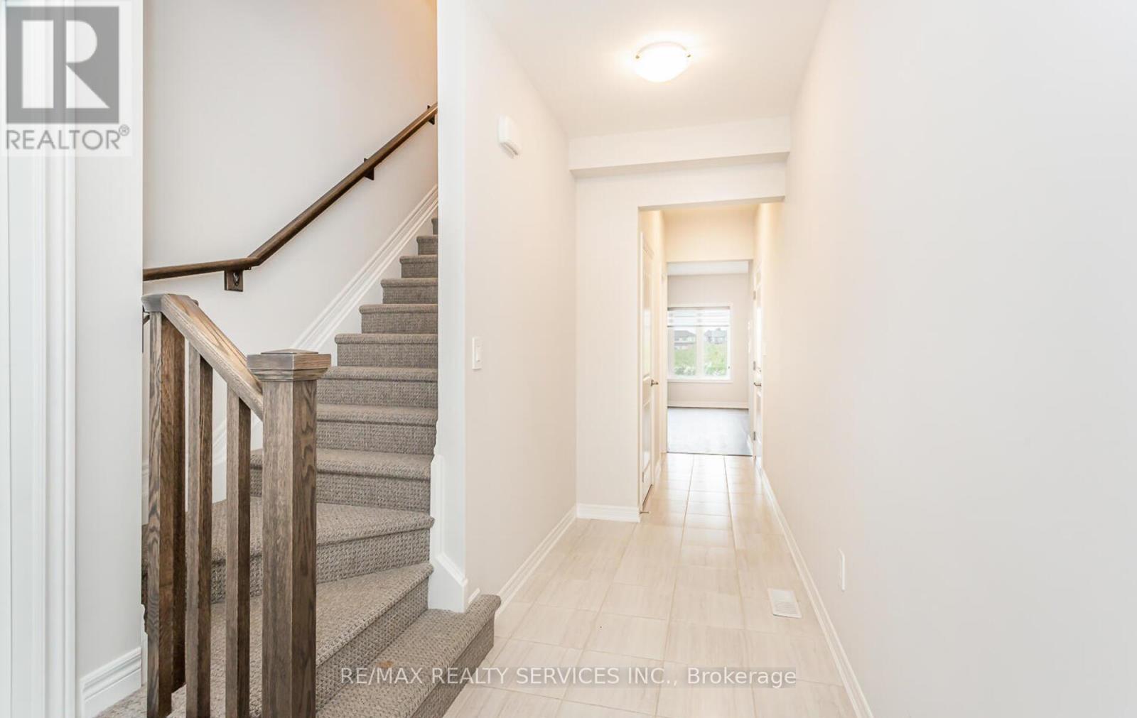 83 Sycamore Street, Welland, Ontario  L3B 5N8 - Photo 4 - X12669020