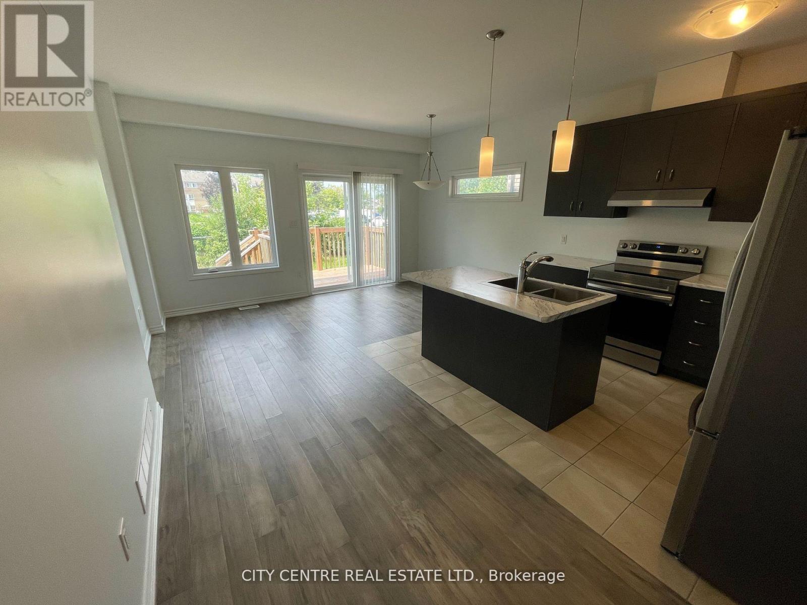 308 Louise Street, Welland, Ontario  L3B 0H8 - Photo 5 - X12669026