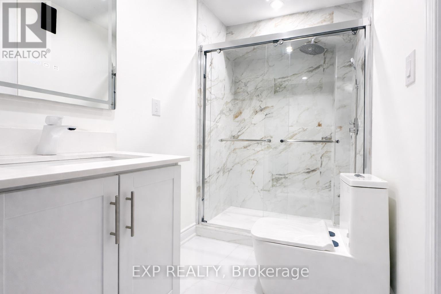 Upper - 384 Westwood Drive, Kitchener, Ontario  N2M 2L6 - Photo 27 - X12669038