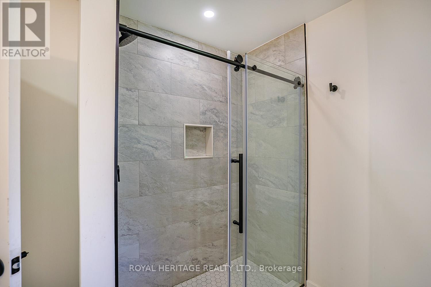 5225 Rice Lake Drive N, Hamilton Township (Bewdley), Ontario  K0L 1E0 - Photo 21 - X12669046