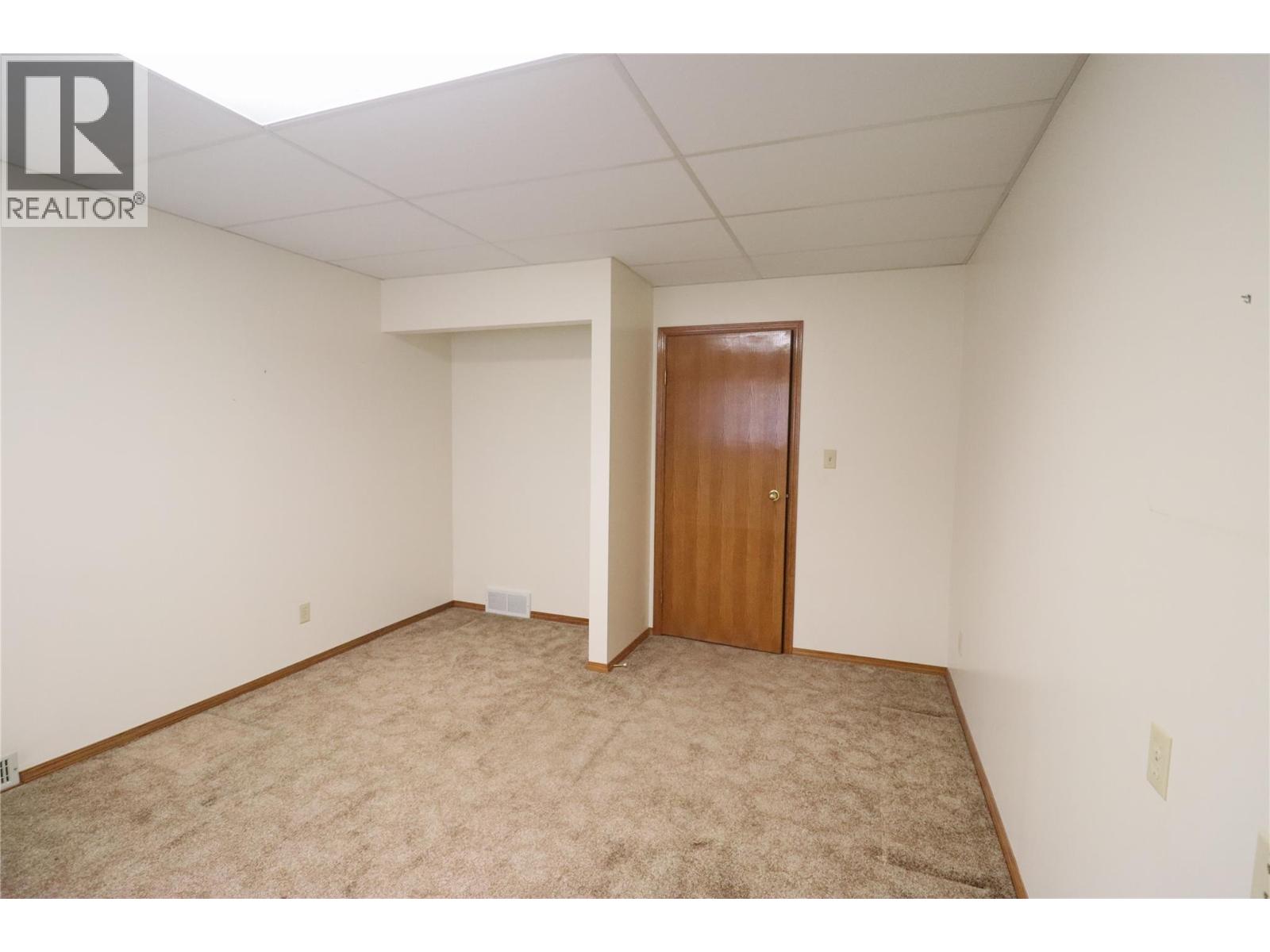 210 Winnipeg Avenue, Grand Forks, British Columbia  V0H 1H0 - Photo 37 - 10372018