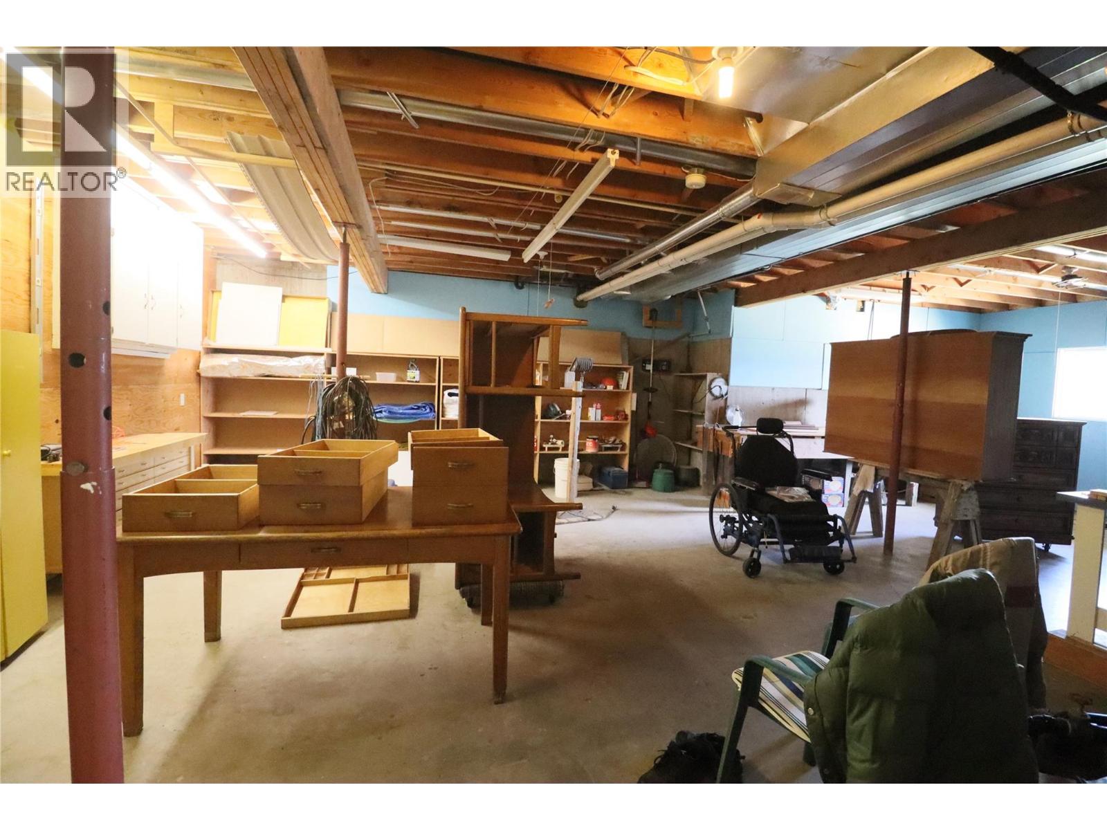 210 Winnipeg Avenue, Grand Forks, British Columbia  V0H 1H0 - Photo 57 - 10372018